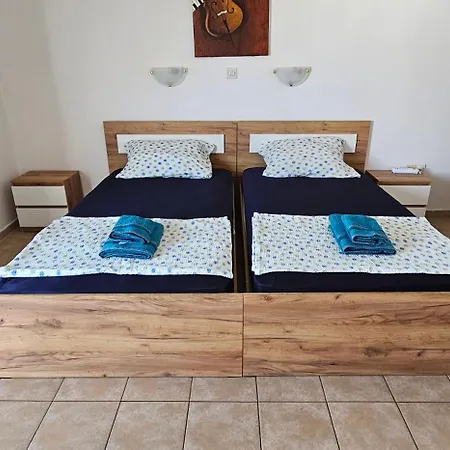 Pergamonto Agia Napa