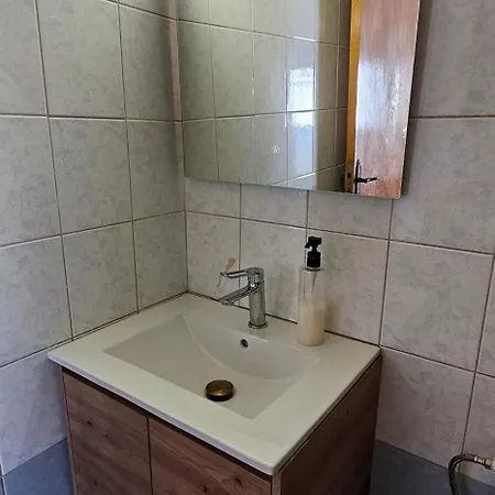 Pergamonto * Ajía Nápa
