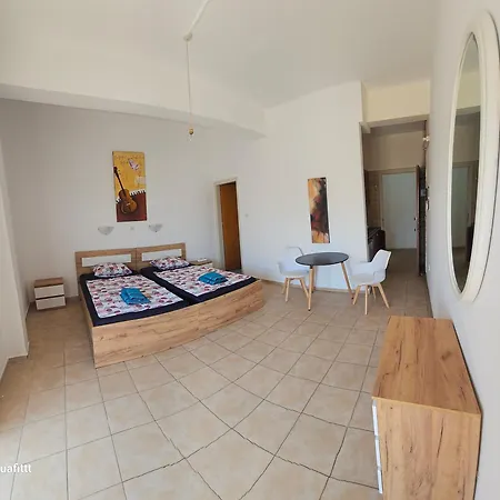 Pergamonto Apartamento Agia Napa