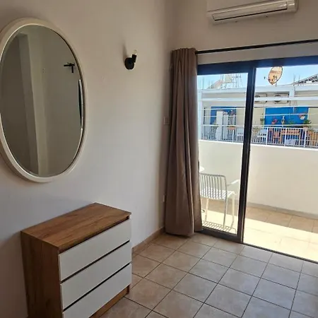 Pergamonto Apartment